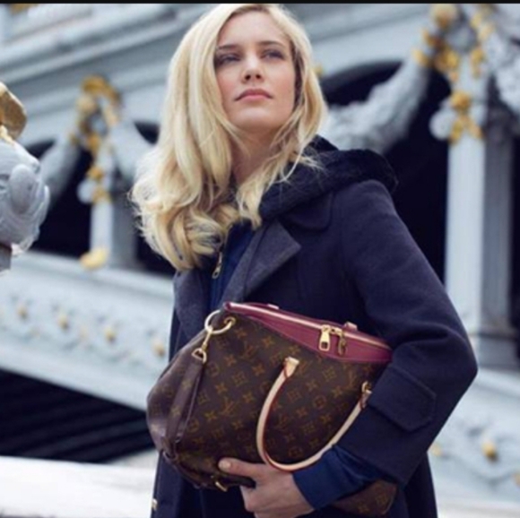 ❌SOLD❌ 💛Louis Vuitton Pallas MM💛 - Picture 14 of 16